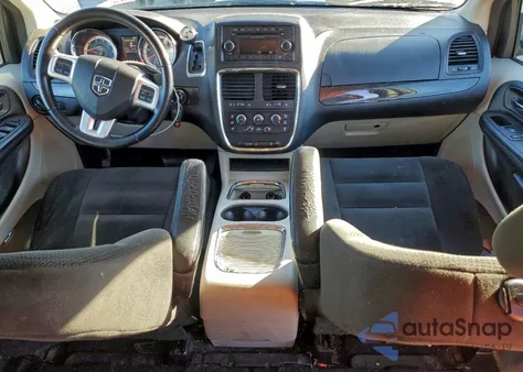 2016 Dodge Grand Caravan Sxt z USA, uszkodzony, nr VIN 2C4RDGCG0GR323588